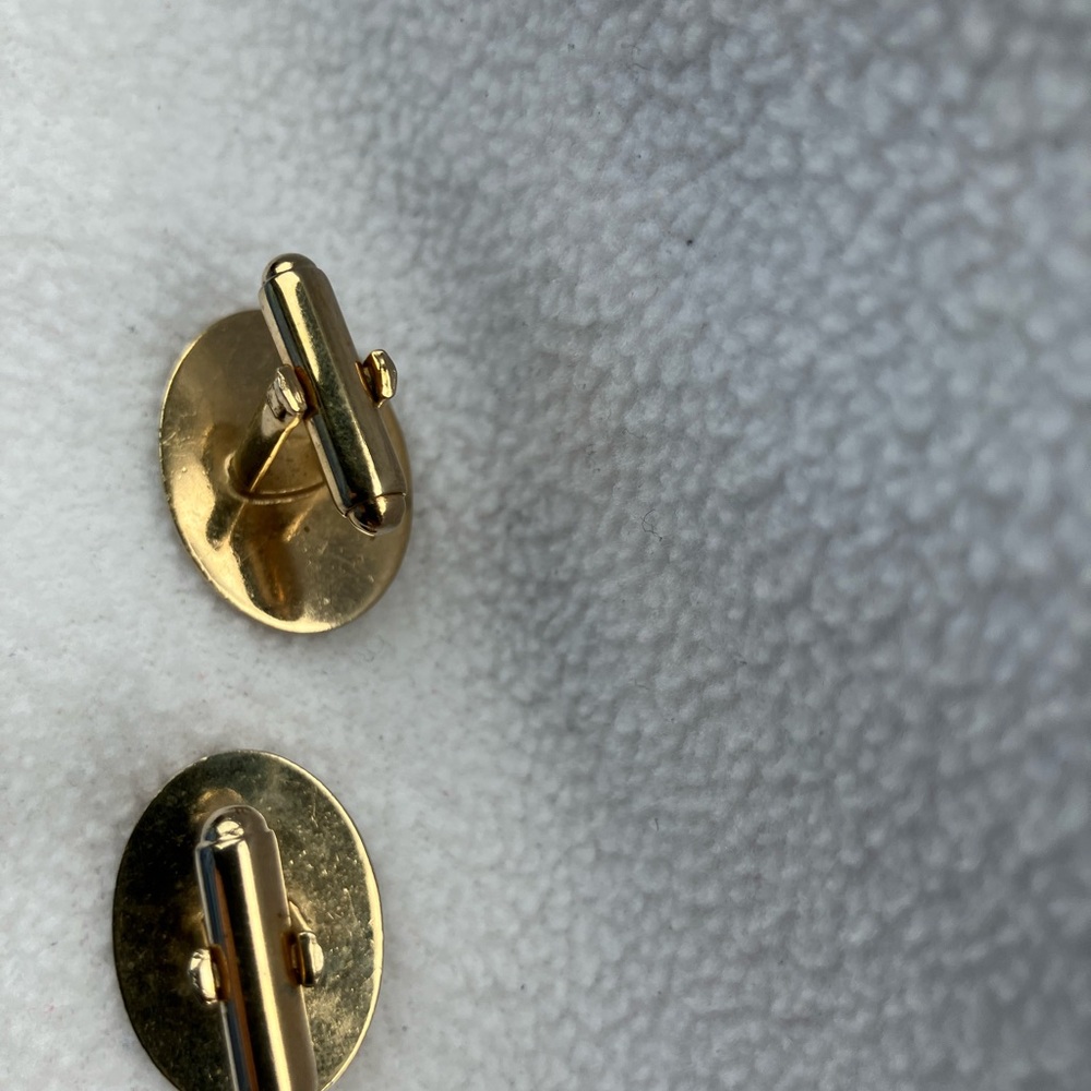 Vintage Gold-Tone Oval Filigree Men’s Cuff Links - Picture 8 of 13